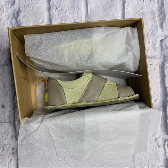 Pipit Infant/Toddler Suede Jack Shoes, Size 20 EU (5 US) - Picture 5 of 9